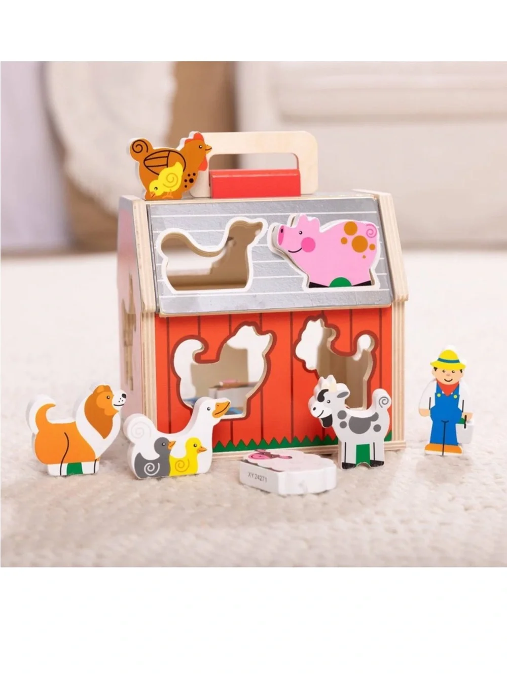 Melissa & Doug Take-Along Wooden Toy Barn with Farm Animals Shape Sorter *NEW*